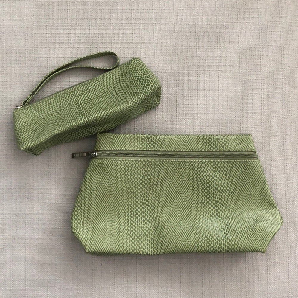 Clinique Green Cosmetics Bag Set